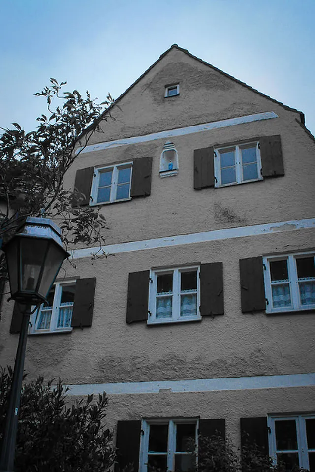 `Mering`