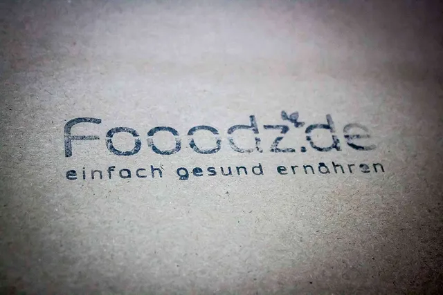 Unboxing Fooodz