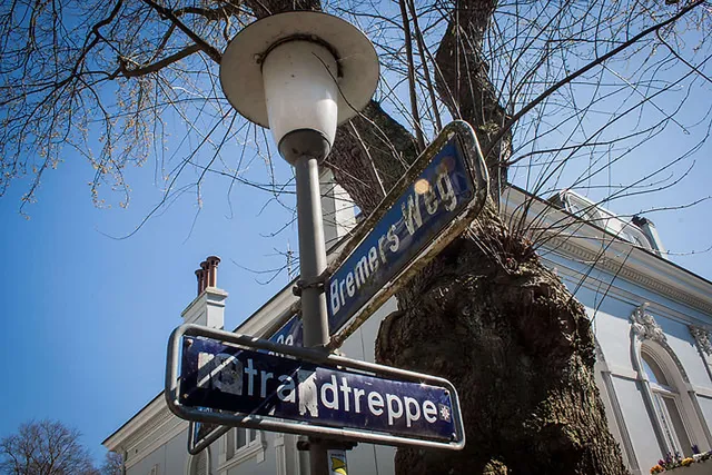 `Straßenlaternen`