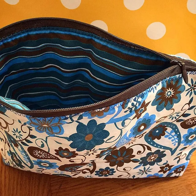 `Kosmetiktasche`