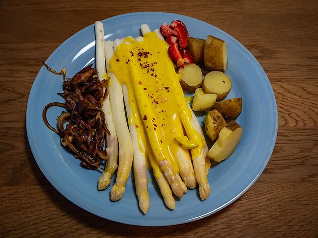 `Hollandaise`