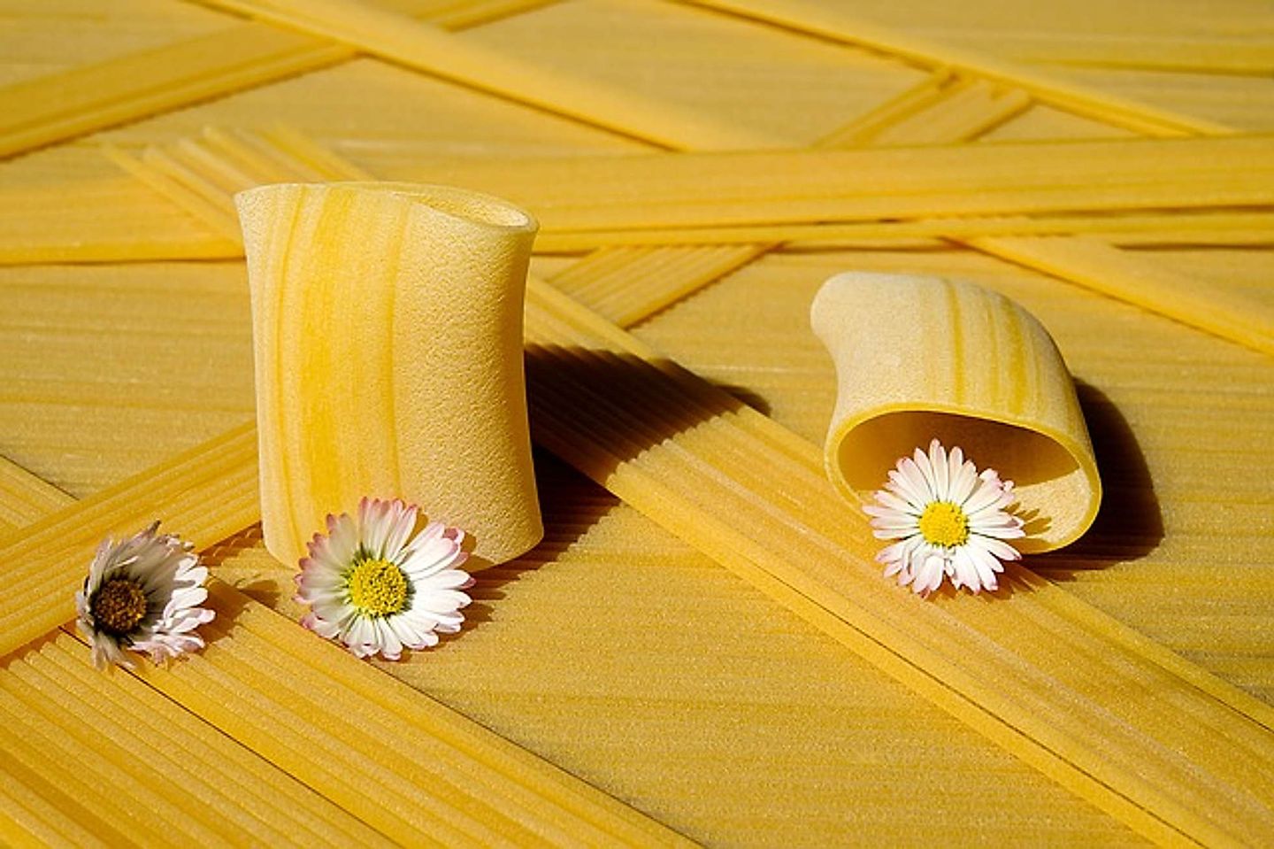 2018_07_noodles-2329766_640