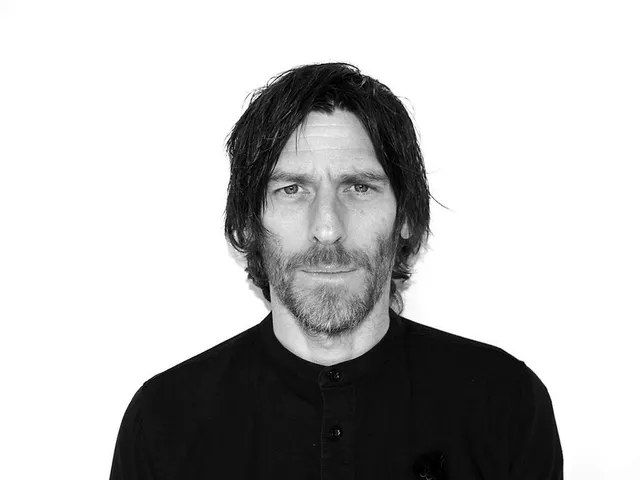 Dave Pen (BirdPen & Archive)