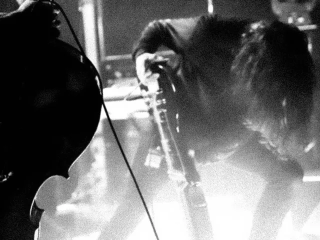 BRUIT ≤