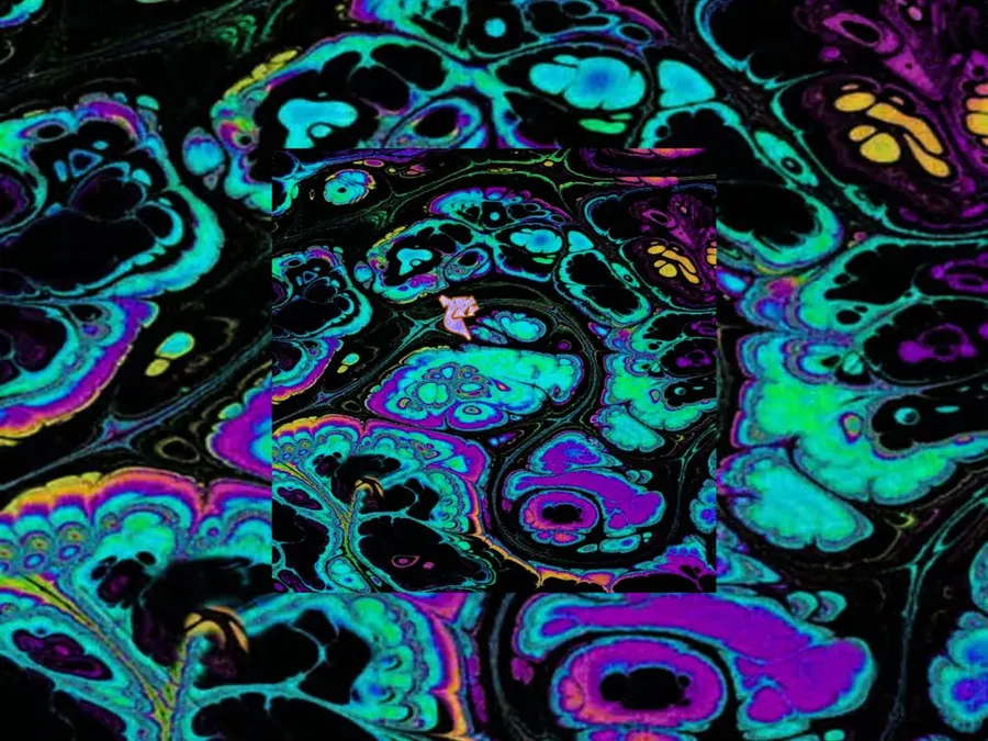Trem 77 – "Textural Colour Spectrum Sandpainting"